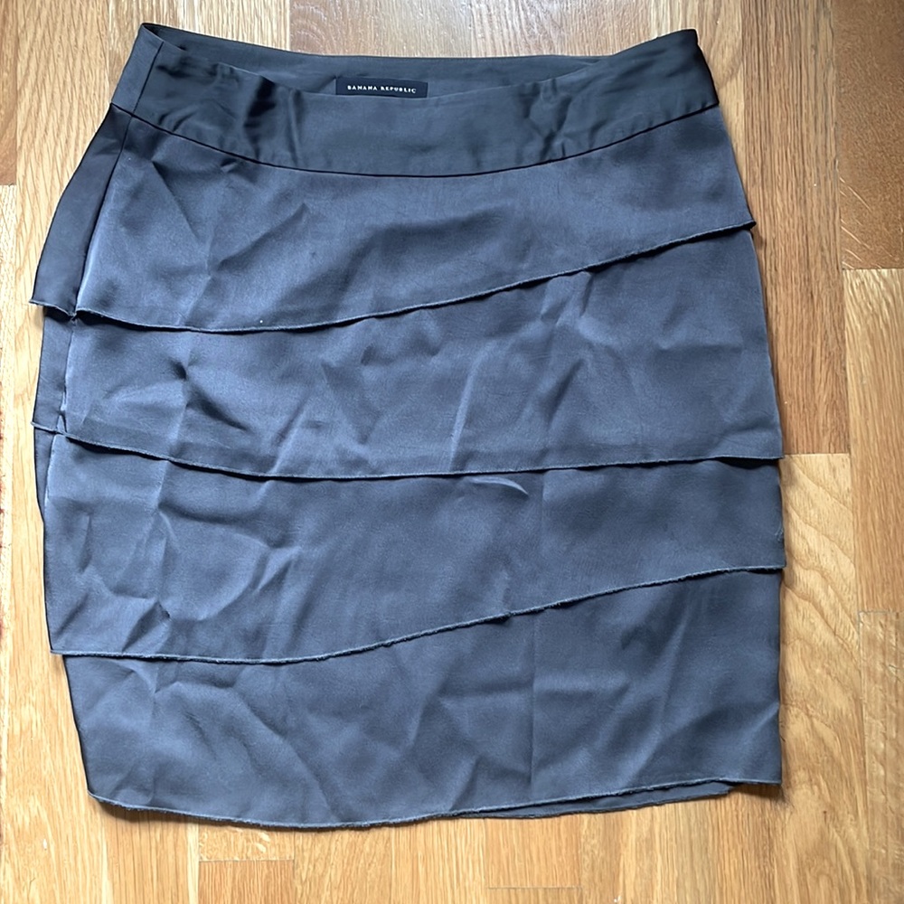 Well worn Banana Republic skirt (polyester but looks like silk)!